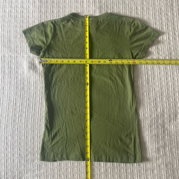 Realtree chevron deer olive top. - Picture 5 of 5